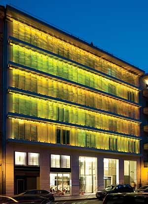 Homo Lumens, L&aacute;nch&iacute;d 19 Design Hotel