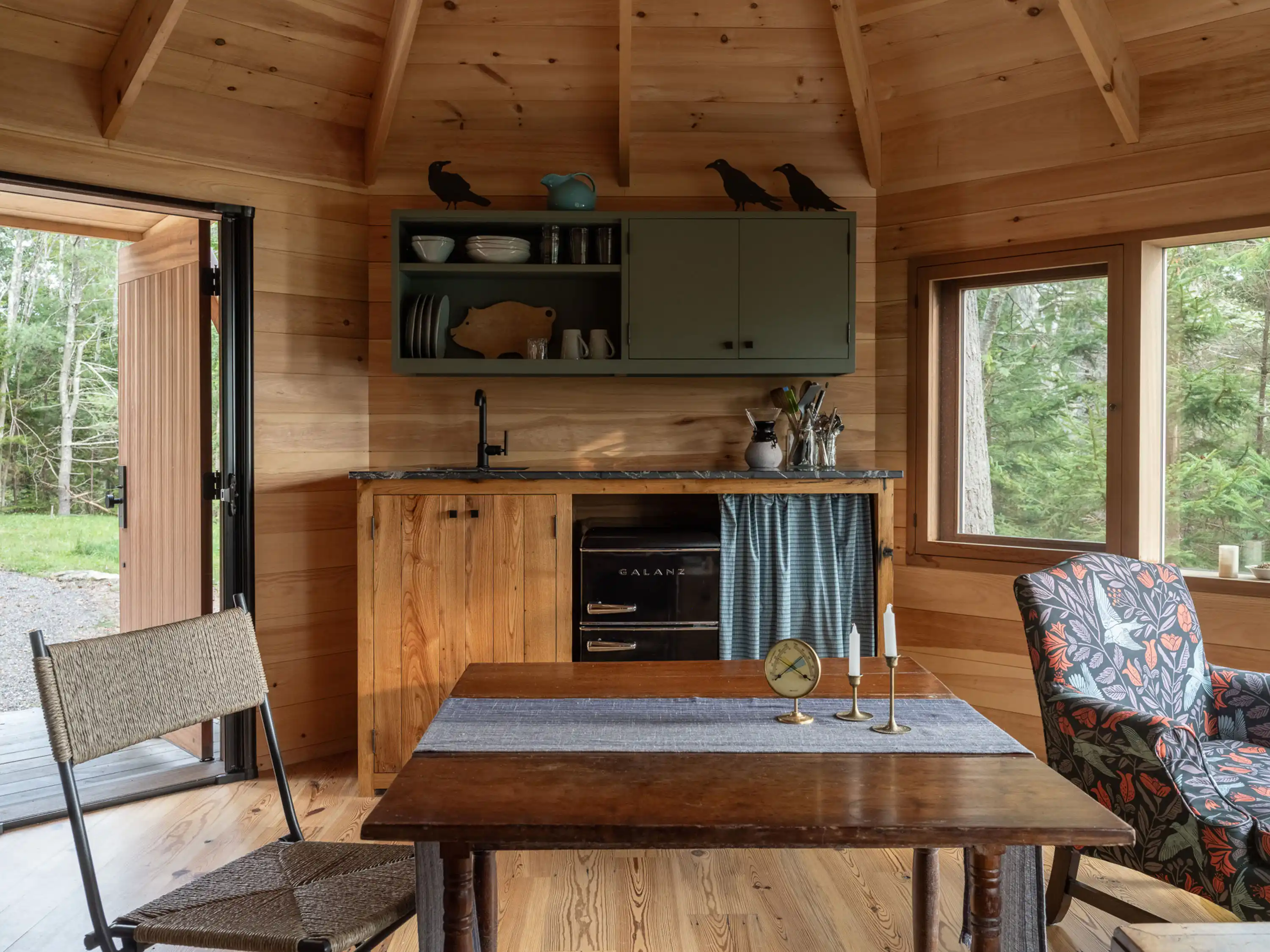Pine Cover Woodhull