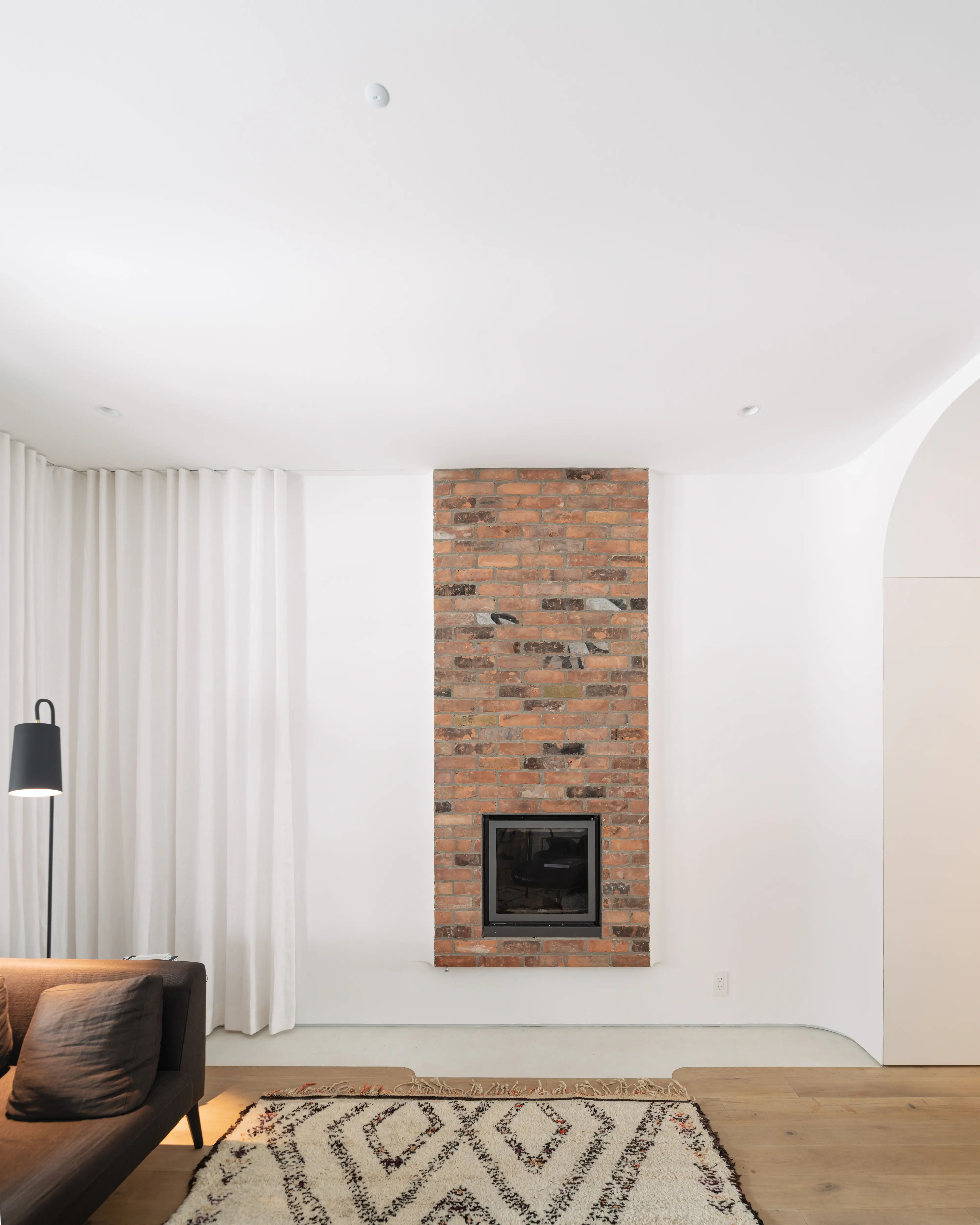 Roxborough House gh3*