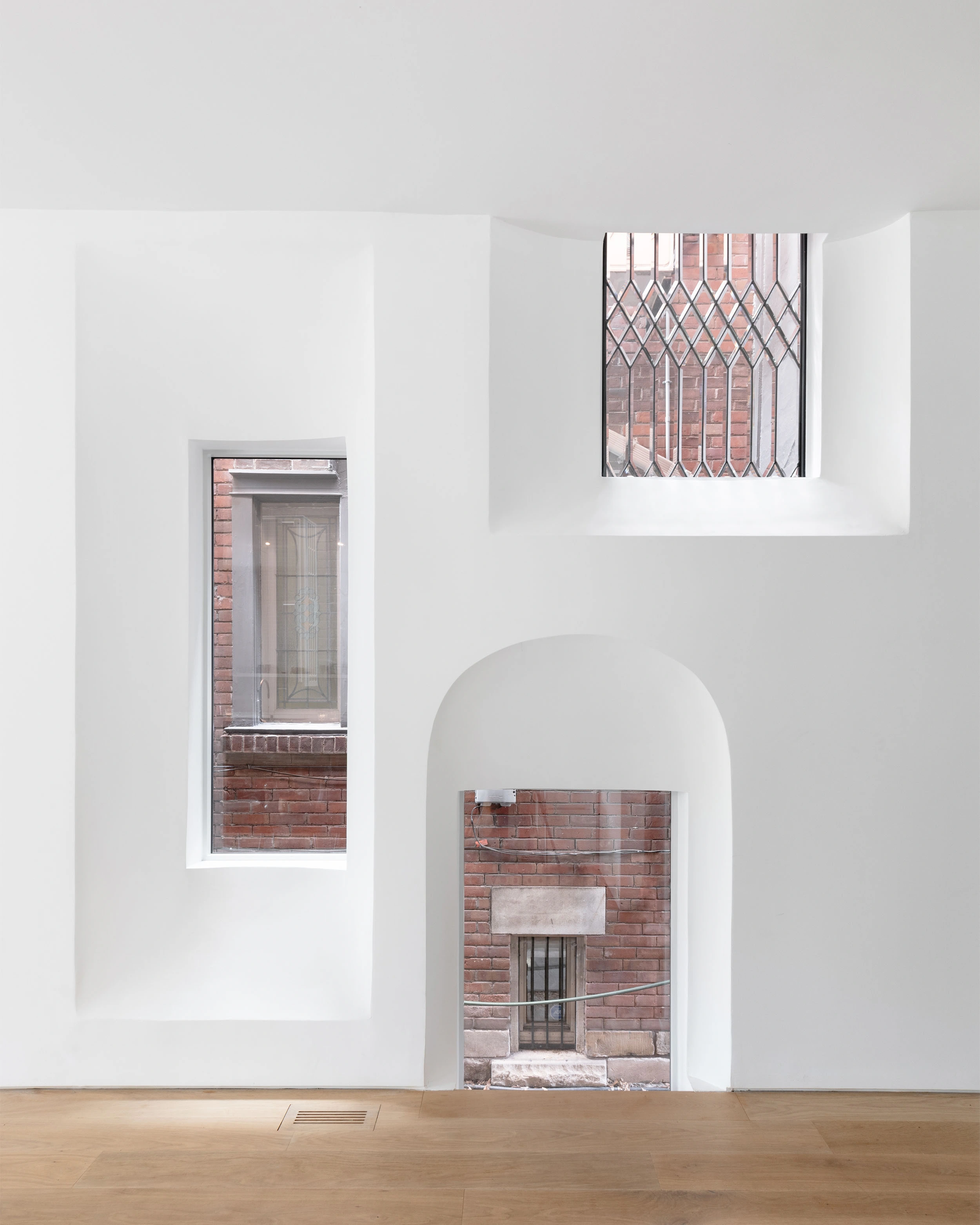 Roxborough House gh3*