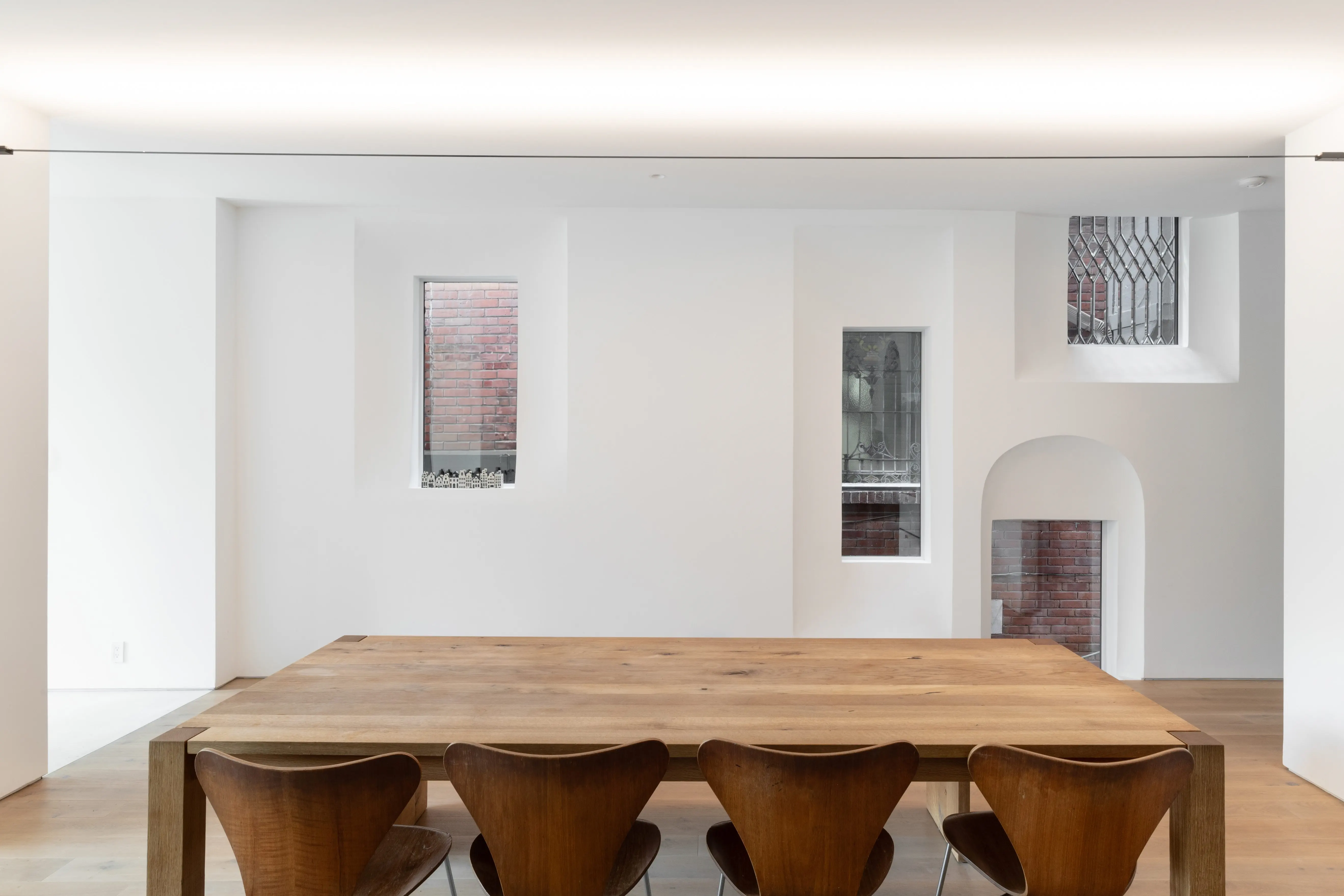 Roxborough House gh3*