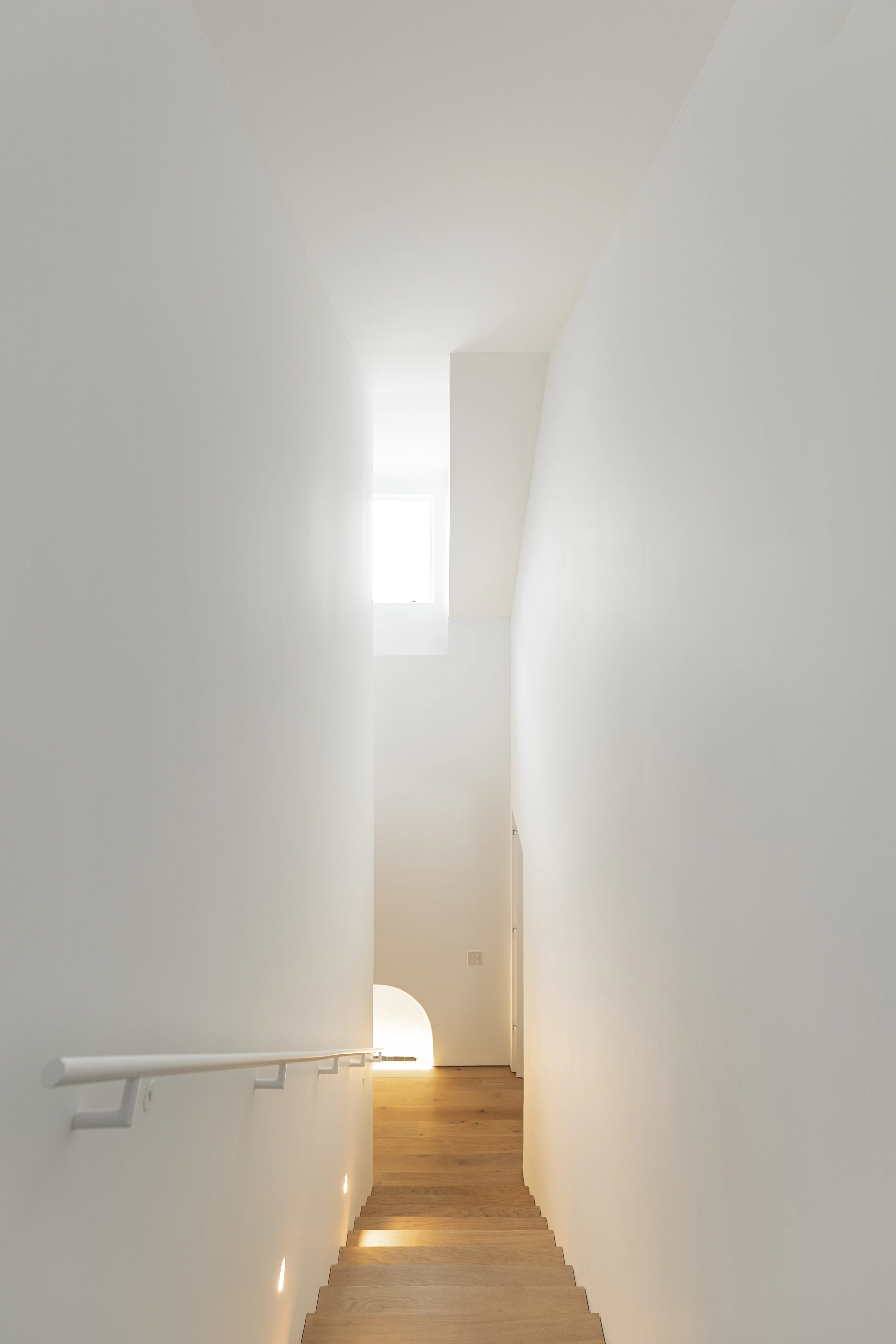 Roxborough House gh3*