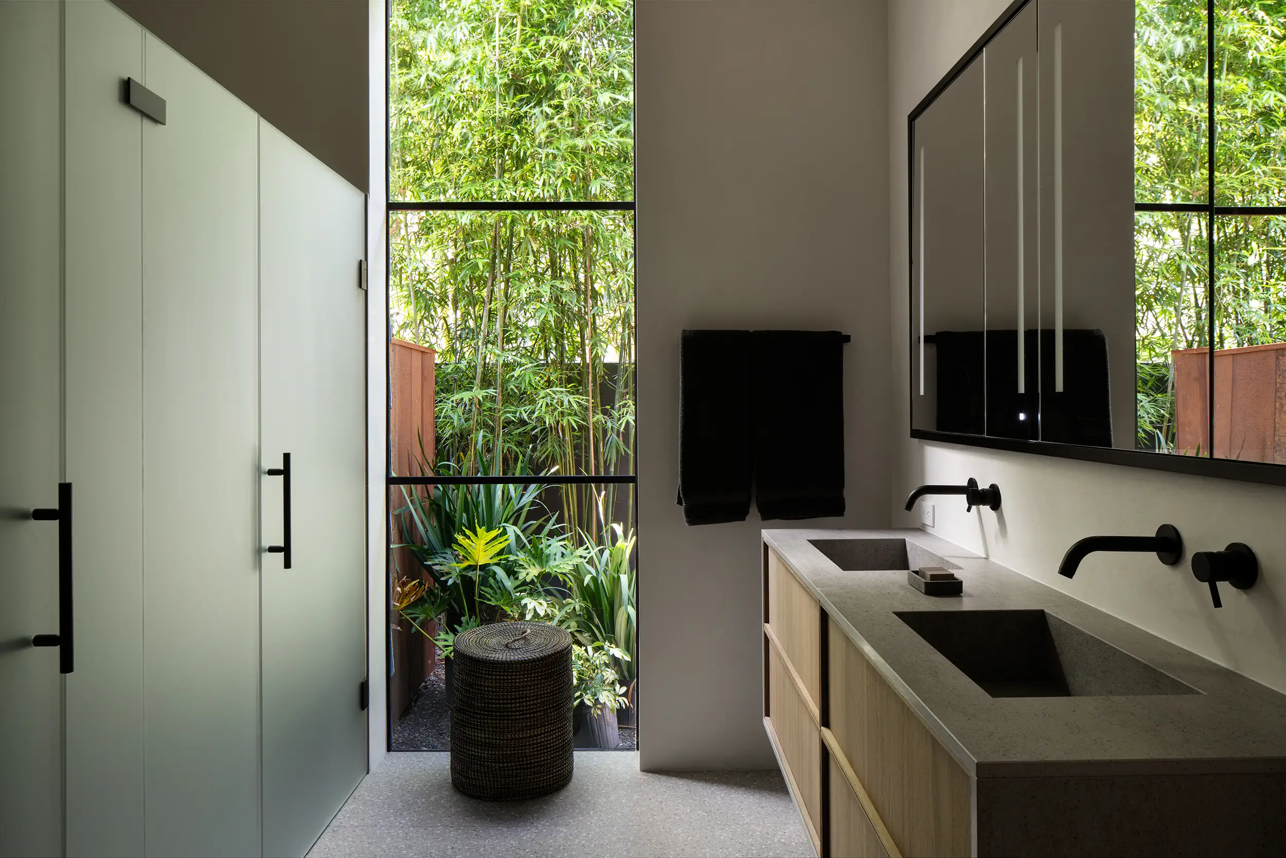 Origami House Oza Sabbeth