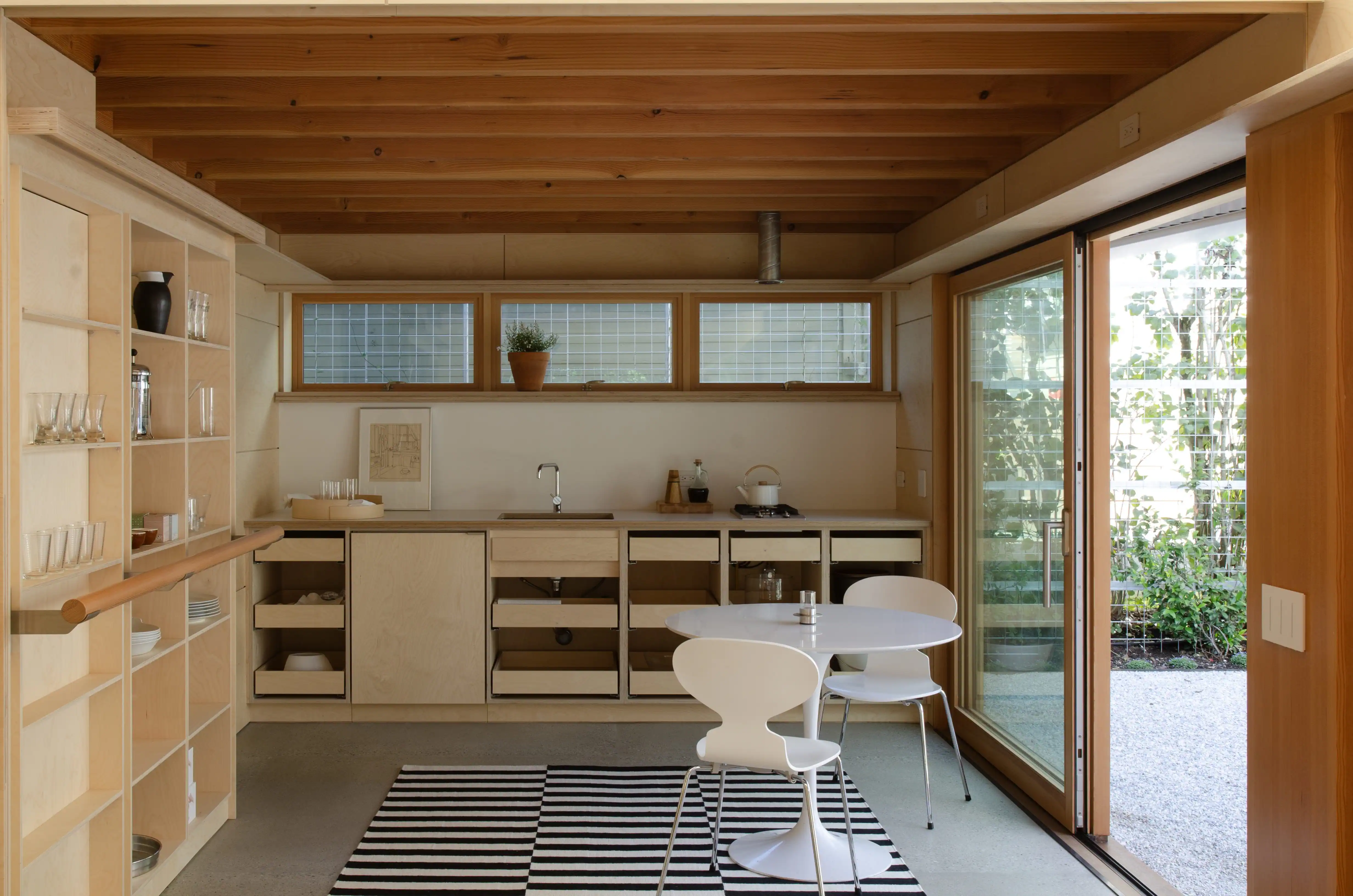 Studio Ea by Anthony Pellecchia Architect