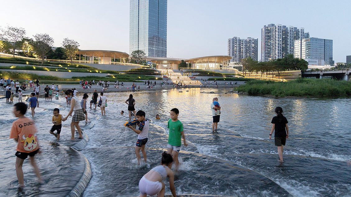 In Shenzhen, the Longgang River Blueway Reactivates a Damaged Watercourse
