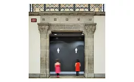 Royal-Ontario-Museum-Washro