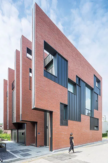 Wall House