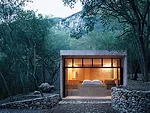 Los Terrenos House
