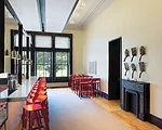 Hotel Henry