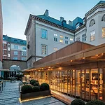 Nobis Hotel