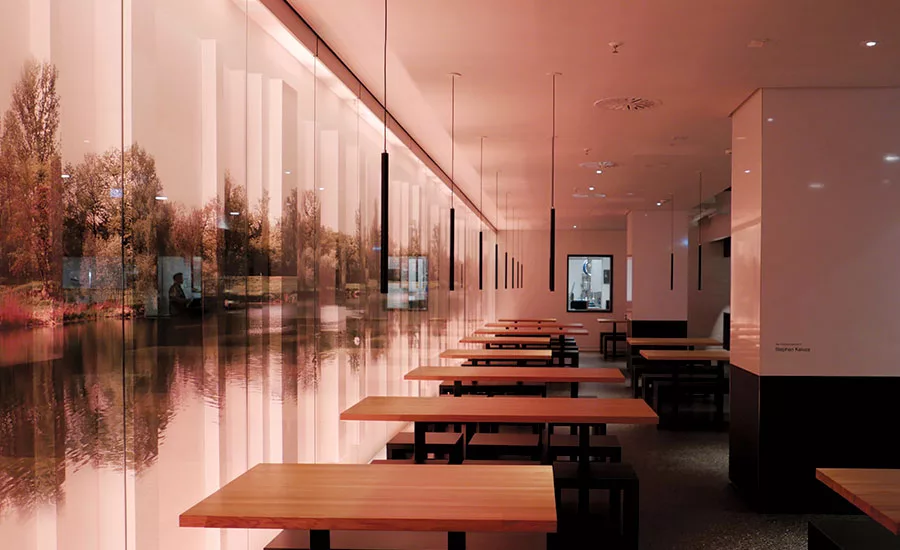 HSBC Canteen by Licht Kunst Licht