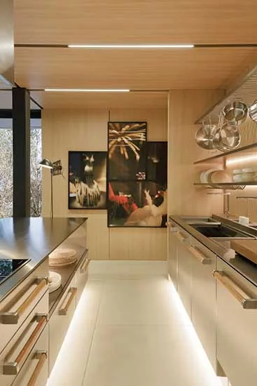 Brazilian Prefab by Studio Arthur Casas