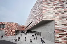 M9 Museum District