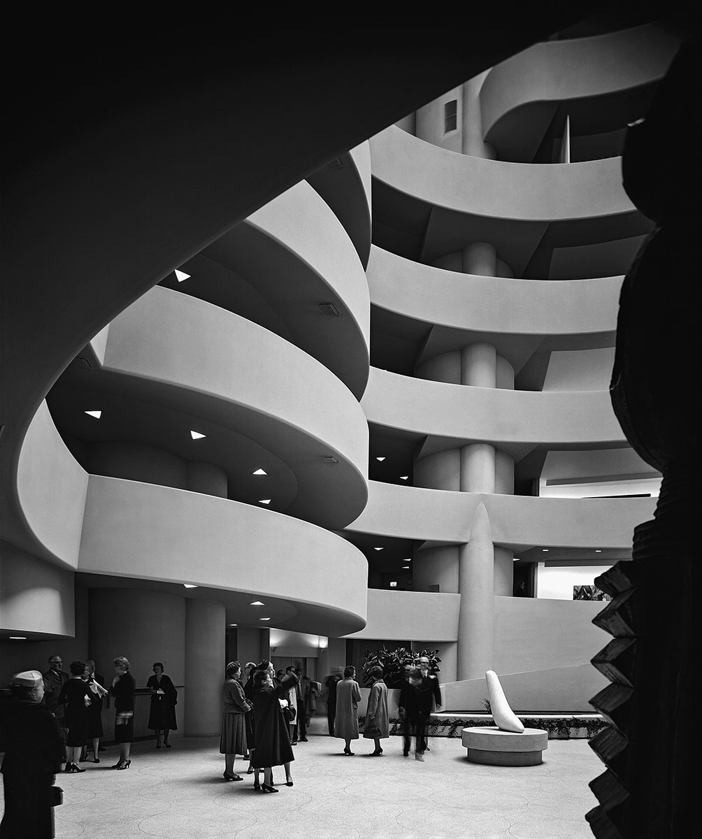 <br><h9>Solomon R. Guggenheim Museum, New York: Frank Lloyd Wright, 1959.