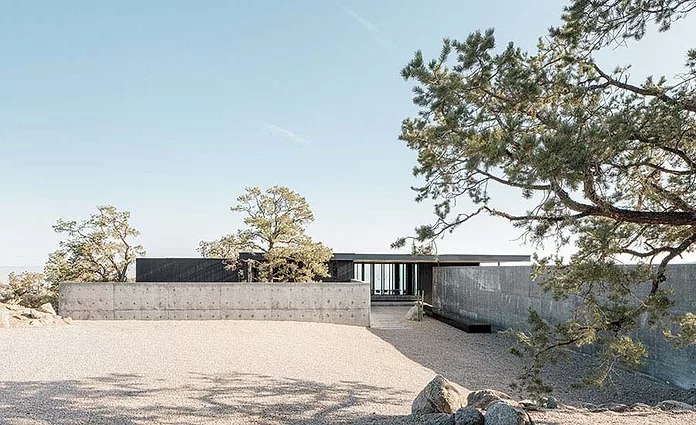 High-Desert-Retreat-01.webp?t=