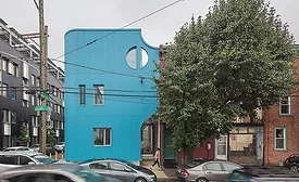 Alone House.