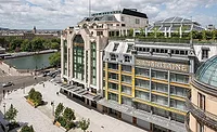 La-Samaritaine-01-B.jpg La Samaritaine.