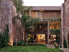 Elongated Garden House.