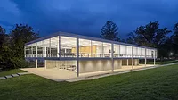 Eske­nazi School of Art, Architecture + Design.