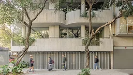 C294 Apartments
