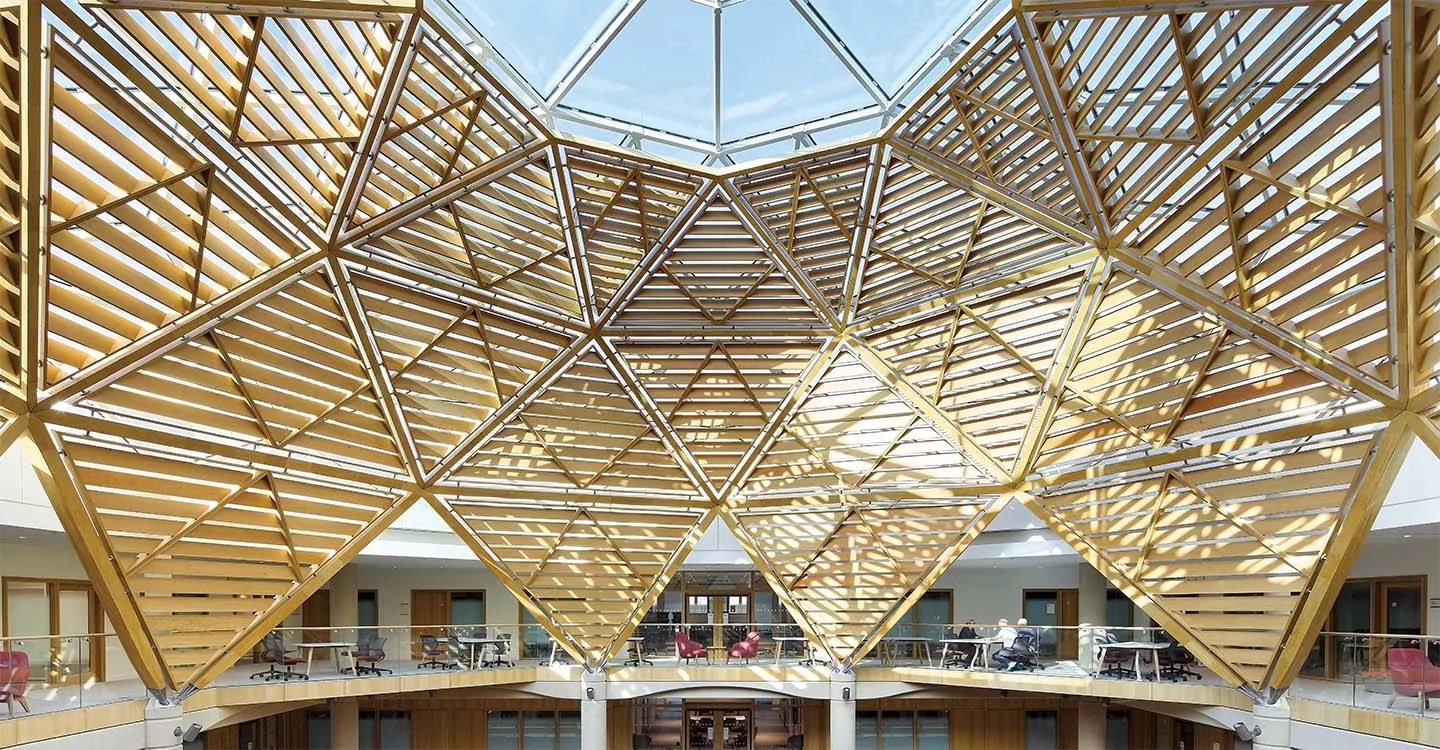 A New Building Turns Oxford’s Courtyard Model on Its Head