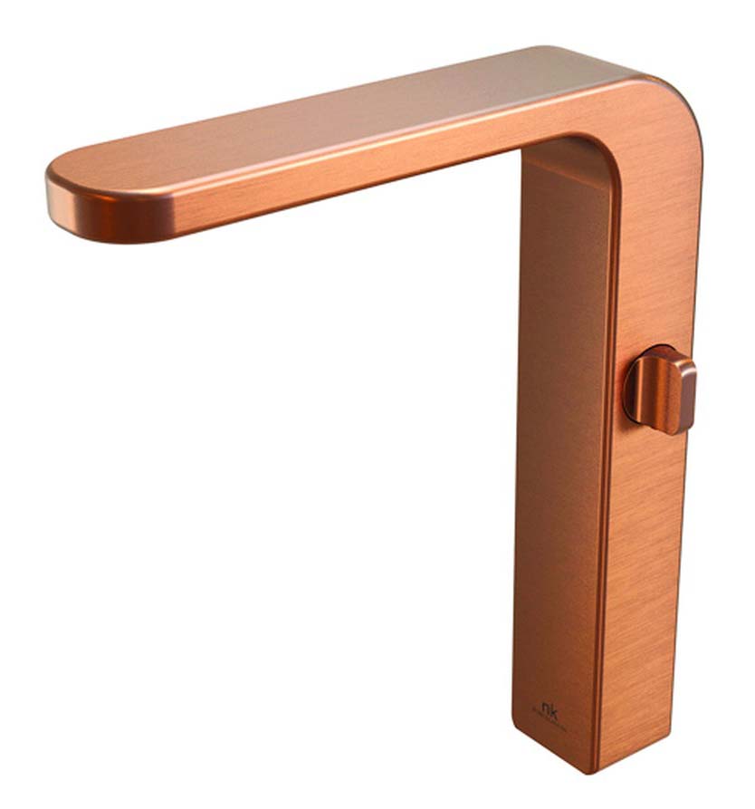 Lounge Fluid Faucet