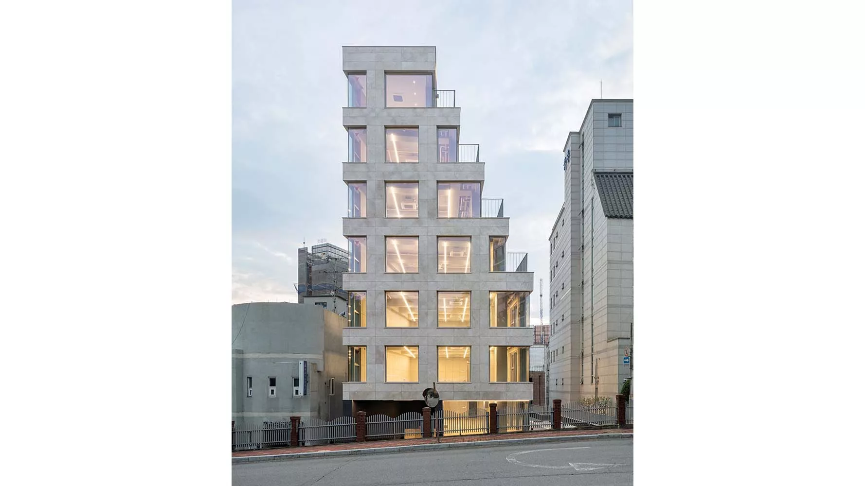 YP Building