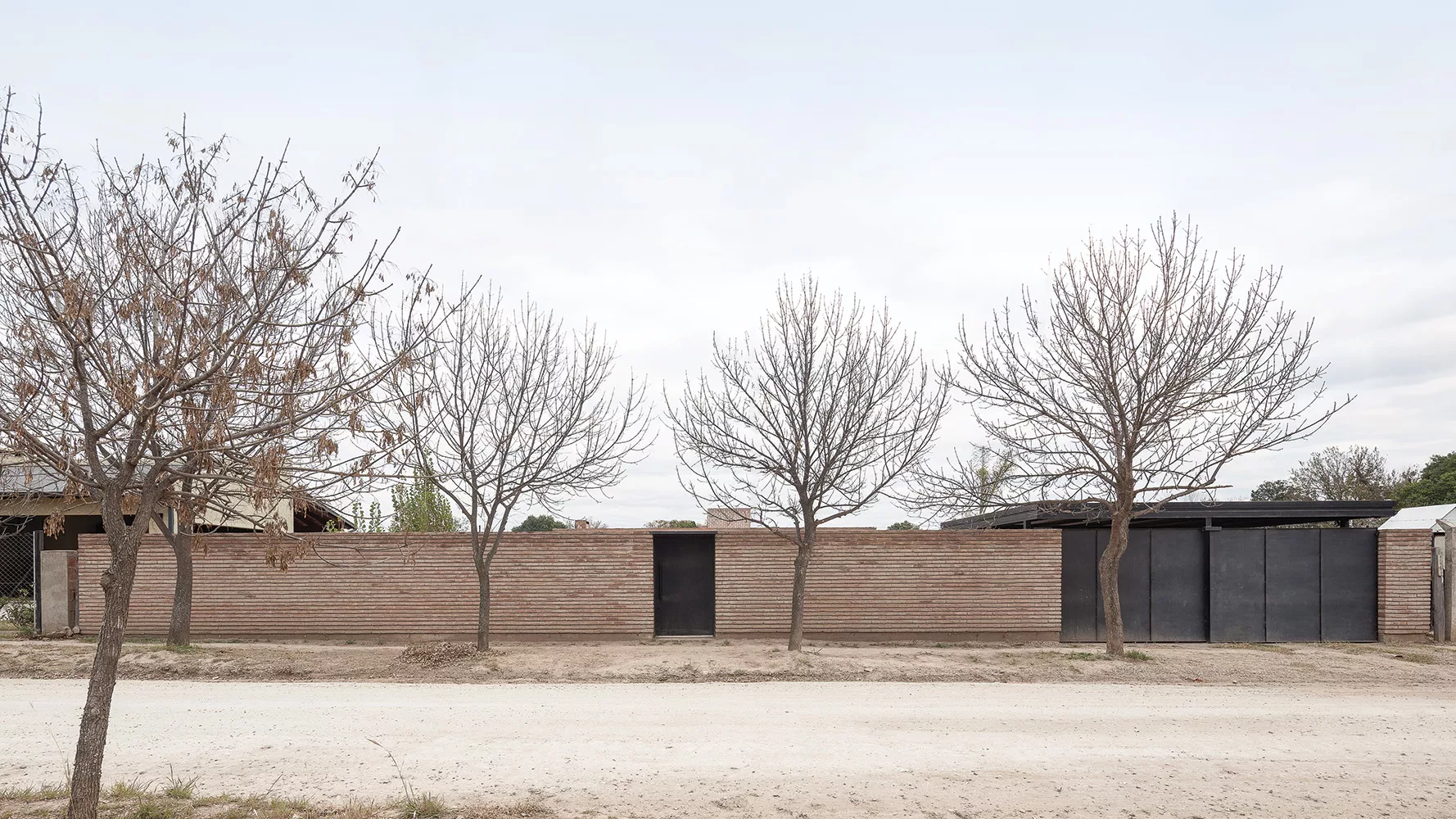 Three Courtyards House 