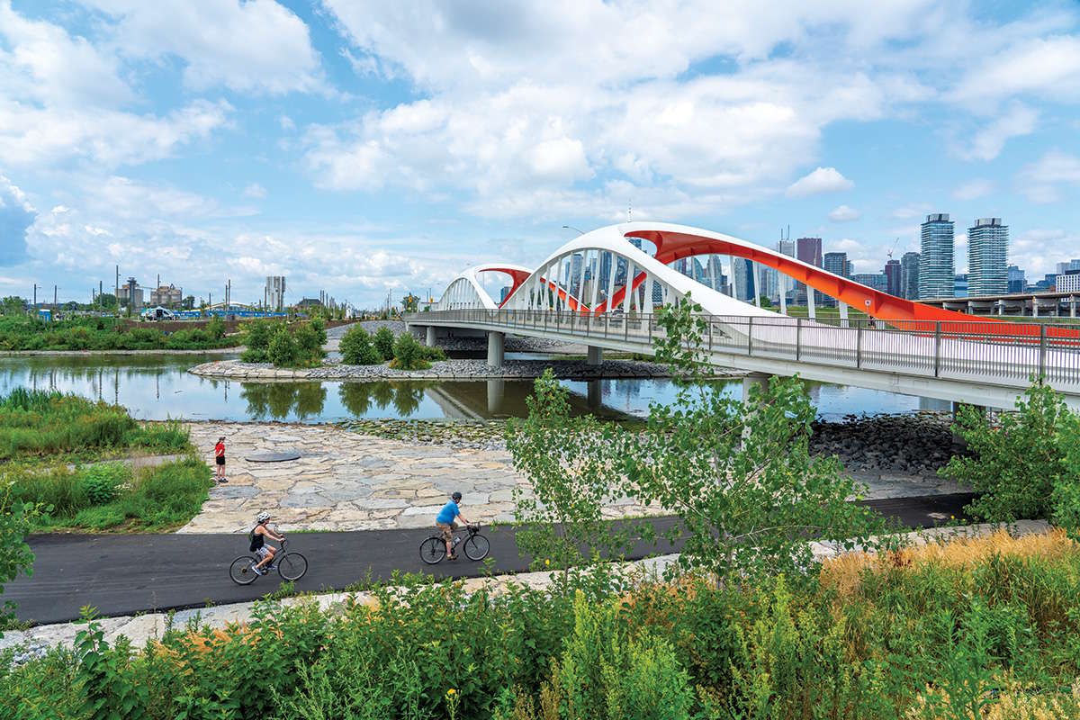 Biidaasige Park cycling paths