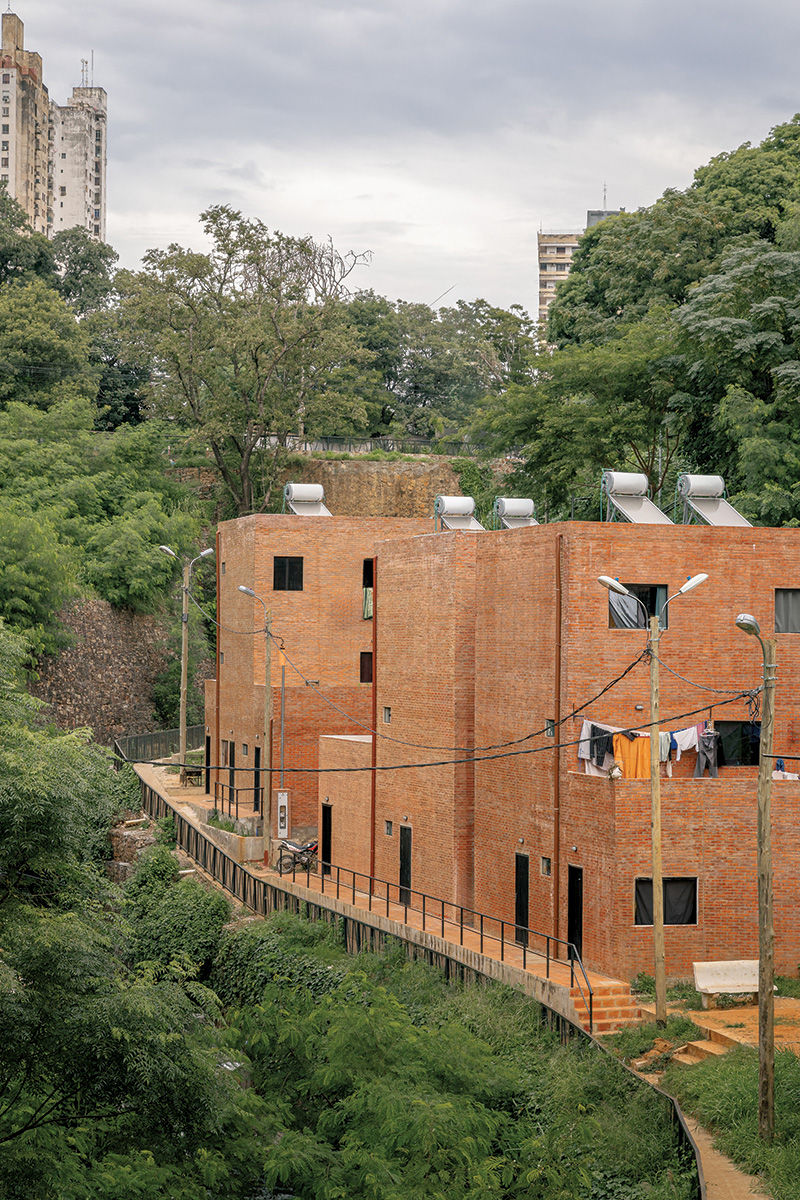 Chacarita Alta Housing