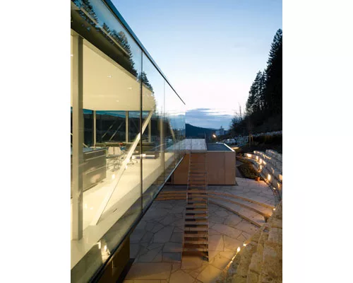 H16 House 