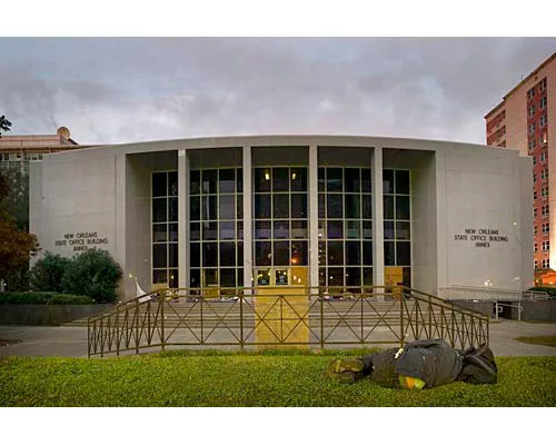 Louisiana state office building 