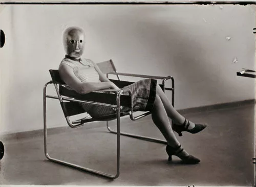 MoMA Takes the Bauhaus Back to School