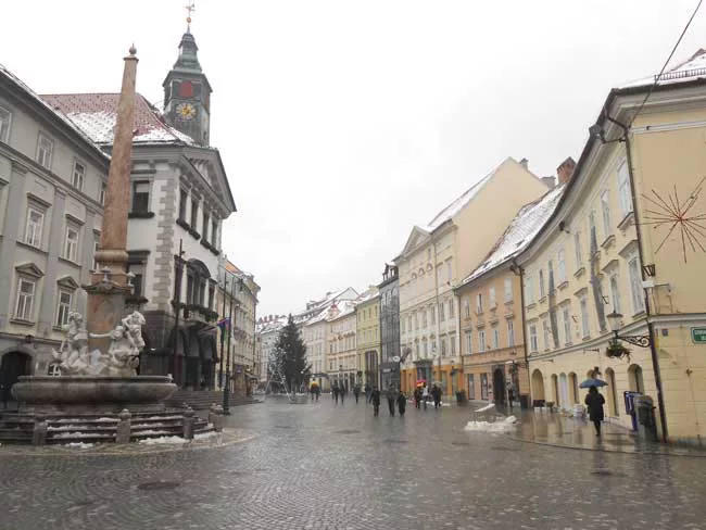 Baroque Court Apartments