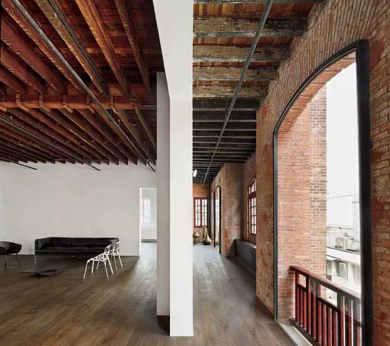 Design Republic Commune