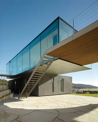 H16 House