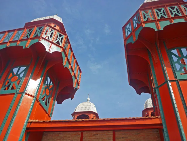 Iron Market