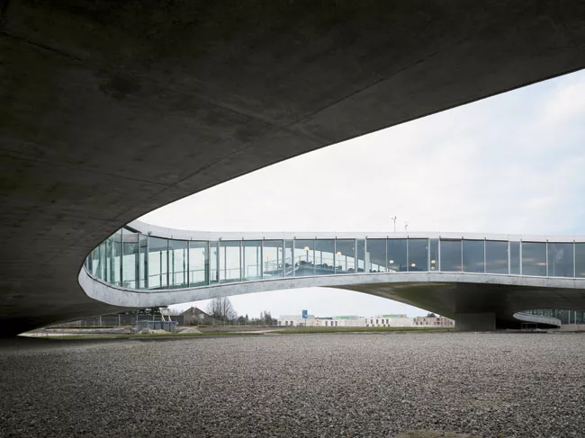 Rolex Learning Center