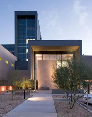 Banner Estrella Medical Center