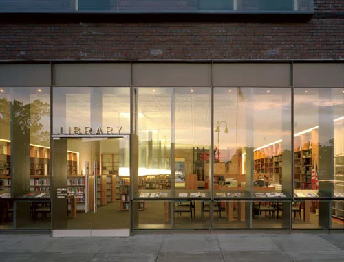 Gentry Public Library
