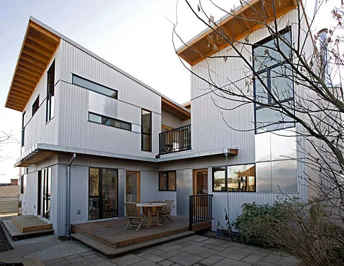 Screen House