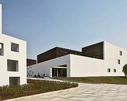 Plot 6
