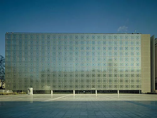 Jean Nouvel Wins 2008 Pritzker Prize