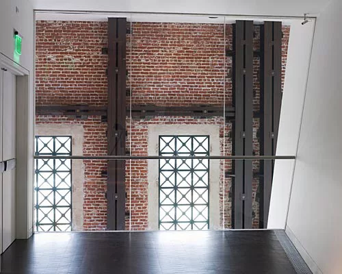 Libeskind Museum Strikes a Balance Between Old and New