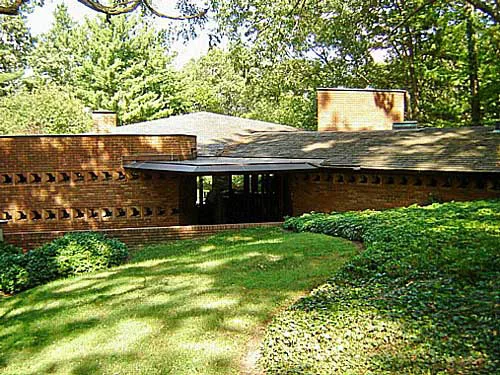 Wright's Palmer House Put on the Market