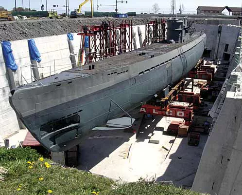 Up Periscope and Down Building in Chicago