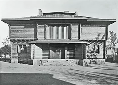 Guess-the-Architect-July-2014-625px.jpg