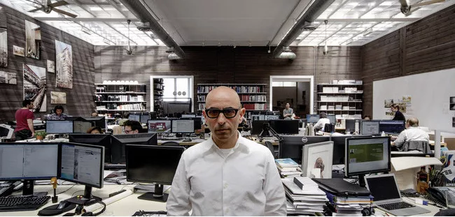 Nader Tehrani