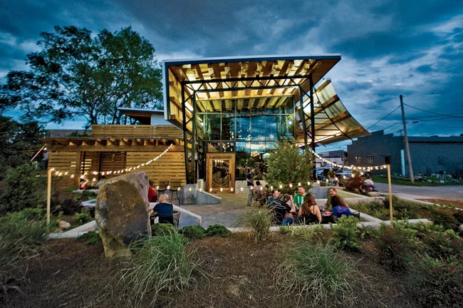 With up to 1 gigabit-per-second Internet infrastructure and new bars, restaurants, and coffeehouses like the Flying Squirrel, Chattanooga is becoming a hotbed for young entrepreneurs and more establis