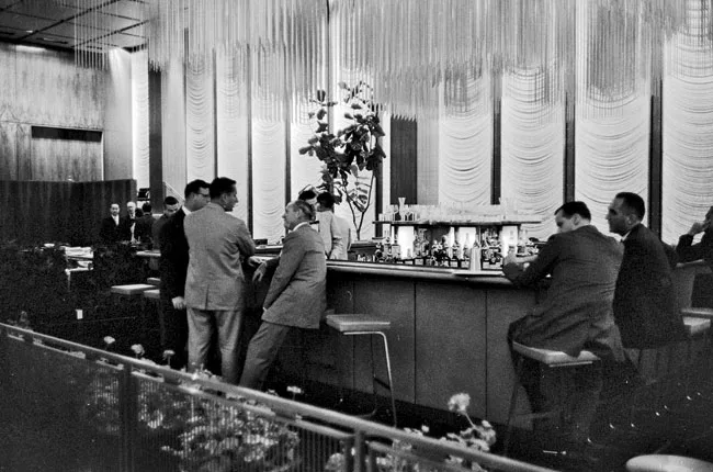 Power Lunch: Philip Johnson&rsquo;s Four Seasons still embodies the ambition of mid-20th-century Manhattan with its refined Modernism. When it opened in 1959, it marked an early example of architectur
